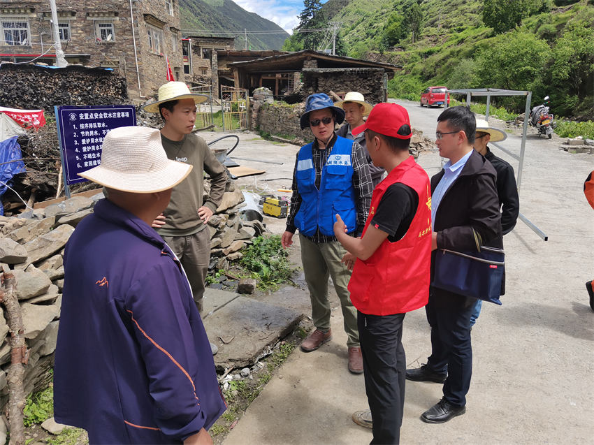 水利廳綜合幫扶專班在阿壩州開(kāi)展第四輪巡回幫扶,幫扶隊(duì)員深入基層區(qū)縣和水利工程開(kāi)展技術(shù)指導(dǎo)阿壩